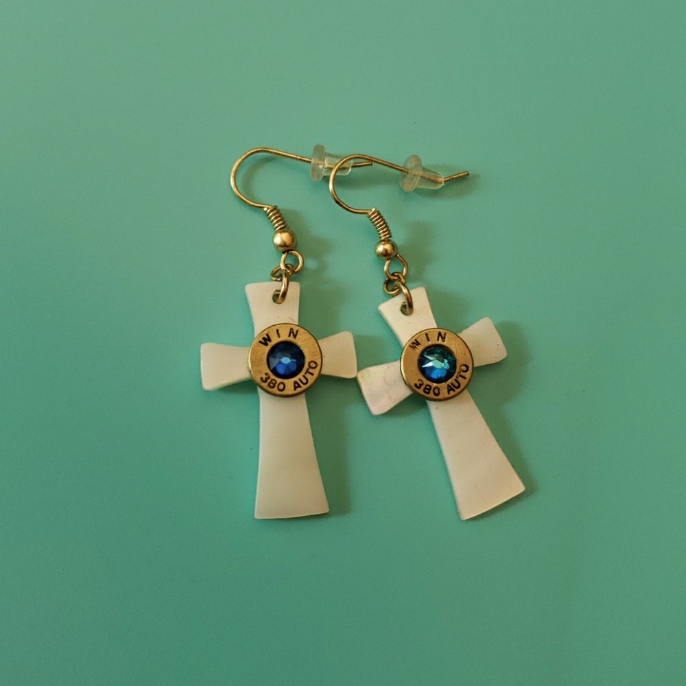 Women's earrings